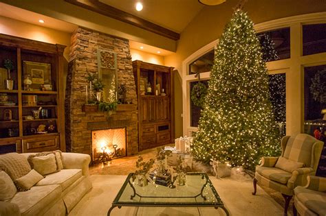 Holiday Decorating Traditional Living Room Portland