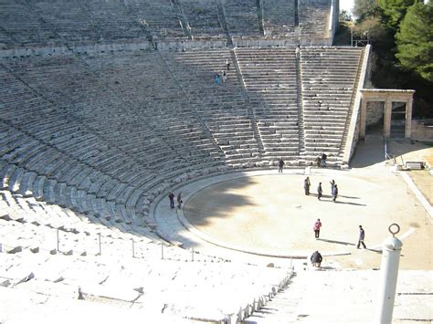 Los Antiguos Teatros Griegos Al Aire Libre ¿cuáles Son Los Más