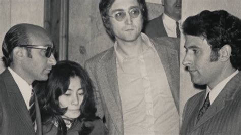 Cuando John Lennon Y Yoko Ono Fueron Detenidos En Mallorca Por El