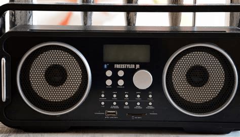 10 Best Boomboxes In 2022 Review And Guide Music Critic