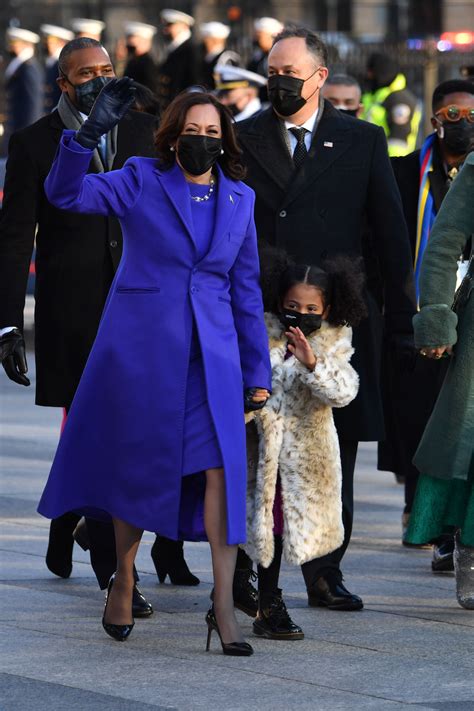 Why Did Kamala Harris Wear Purple On Inauguration Day The Us Sun