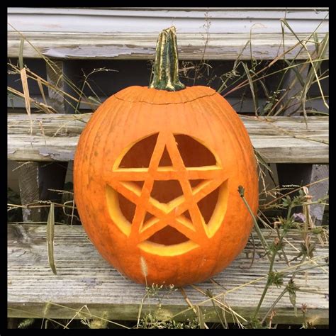 How To Carve A Pentagram Pumpkin Pumpkin Carving Amazing Pumpkin