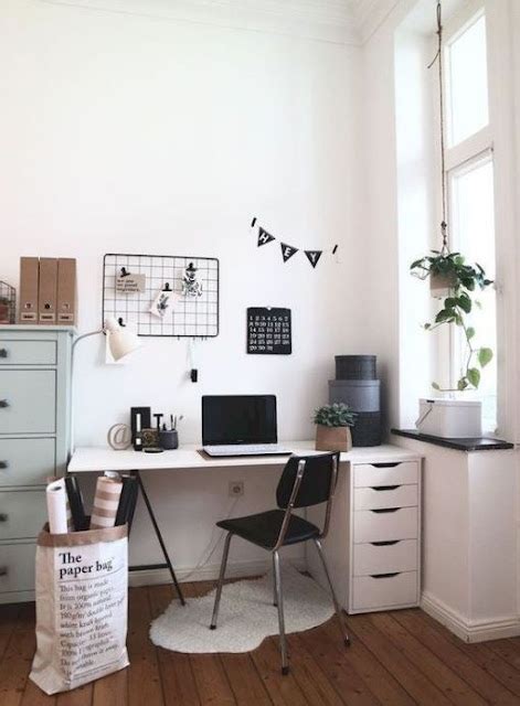 10 Cute Desk Decor Ideas For The Ultimate Work Space Decoration And