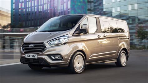 New Ford Tourneo Custom 9 Seats And Hybrid Available Ford Uk