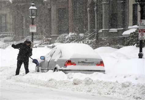 In Boston Snow And Icy Winds Postpone Patriots Parade The New York