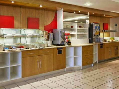  welsh girl  09/28/2016. Holiday Inn Express London Limehouse, Londres | Réservez ...