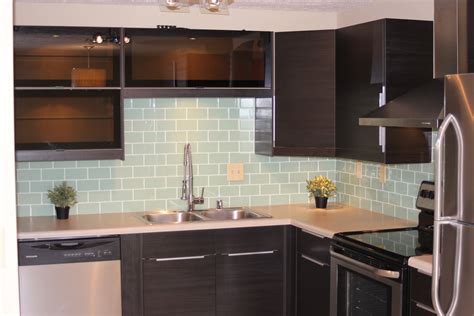 21 posts related to glass tile kitchen backsplash pictures. Glass Tile Backsplashes by SubwayTileOutlet - Kitchen ...