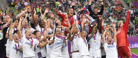 60,213 likes · 10 talking about this. Ligue des champions féminine - Lyon signe un 4 à la suite ...