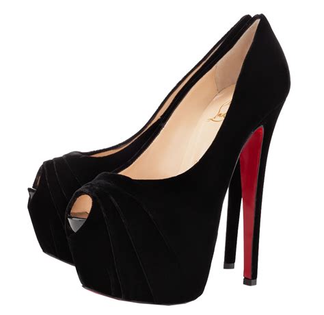 Louboutin Png Image Transparent Image Download Size 974x946px