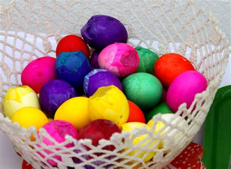 15 Fun Ways To Make Confetti Filled Eggs Guide Patterns