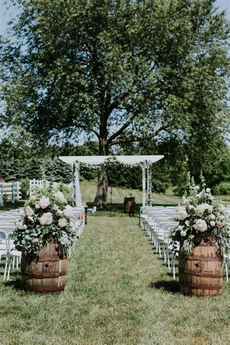 outdoor backyard wedding ceremony decoration ideas | Wedding aisle