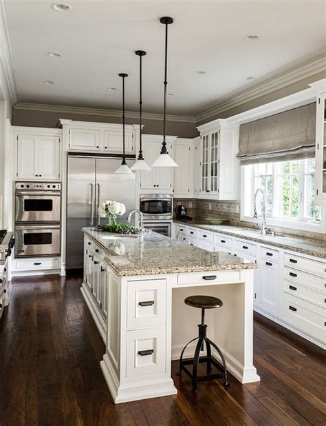 Oct 30, 2018 · sometimes forgoing color for a classic palette can really pay off, and these black and white kitchens from top designers are proof. 65 Extraordinary traditional style kitchen designs ...