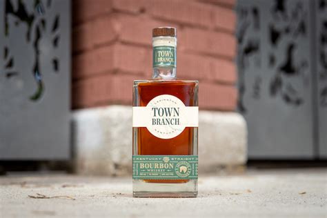 whiskey review town branch bourbon the whiskey wash