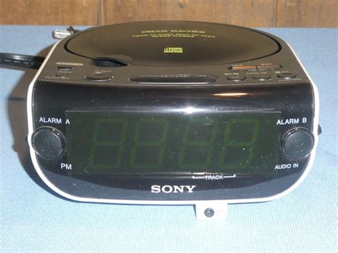 Sony Dream Machine Icf Cd815 Digital Dual Alarm Clock Radio Cd Player