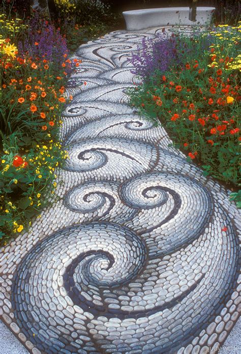 15 Magical Pebble Paths That Flow Like Rivers Bored Panda Mosaic