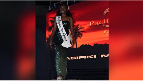 Pngs 18 Year Old Leashina Kariha Crowned Miss Pacific Islands Papua New Guinea Today