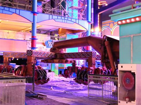 Note that it's not officially open and the rides are about 70% open. Genting indoor theme park Skytropolis Funland opening ...