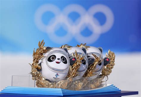 Feature Beijing 2022 Mascot Bing Dwen Dwen Going Viral In China China