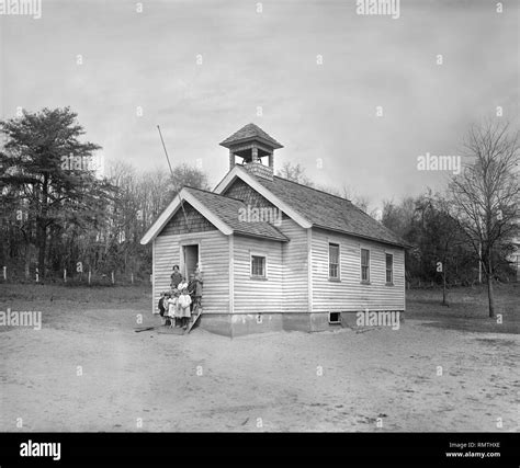 One Room Schoolhouse Vintage Hi Res Stock Photography And Images Alamy