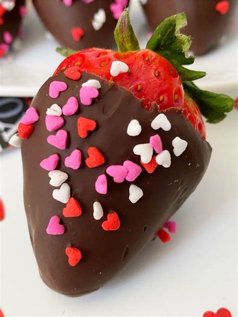 Valentines Chocolate Covered Strawberries Keeping The Peas
