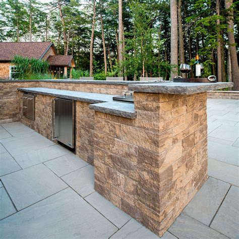 Outdoor Kitchen Countertop Ideas And Installation Tips