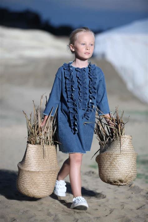 Toronto kids fashion week aims to build a global platform for talented kid models to showcase under the spotlight, for creative fashion designers to be . Il Gufo's beautiful tribal summer kids fashion show for ...