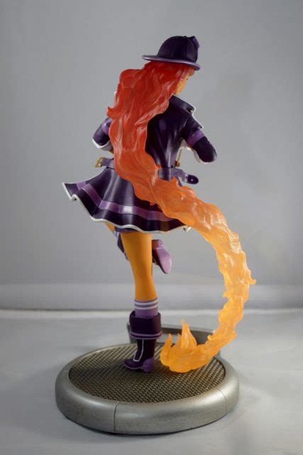 Dc Bombshells Starfire Statue Review