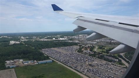 Approaching And Landing At Detroit Metropolitan Wayne County Airport