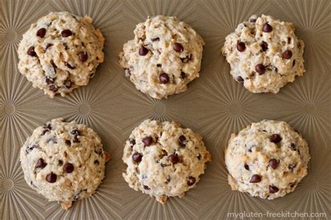 These banana oatmeal cookies are loaded with ripe bananas, oats, and chocolate chips for a soft cookie that tastes like my favorite banana bread! Gluten-free Banana Oatmeal Chocolate Chip Cookies ...