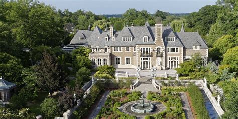Theres A Gatsby Esque Mansion On Long Island And It Just Hit The Market For 100 Million