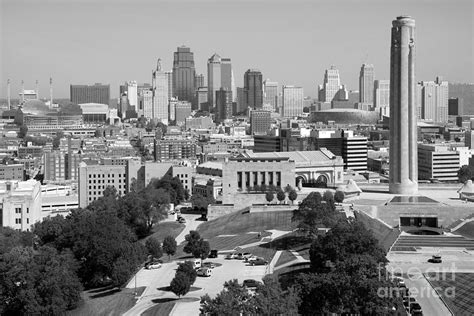 Kansas City Skyline Photograph By Bill Cobb
