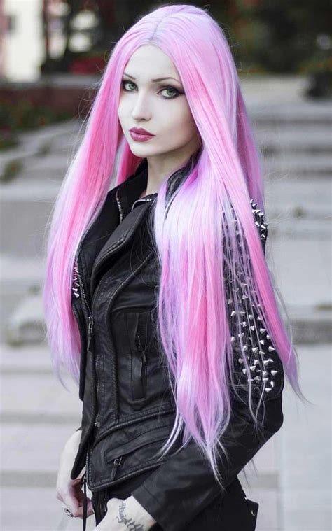 So, here i have compiled my top favorite picks of cute hairstyles for girls with long hair so that you can do easily without ending up in tears! Pin by RobjustRob on goth in 2020 | Gothic hairstyles ...
