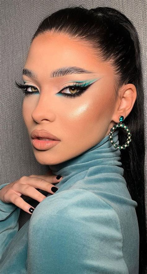 Cool Makeup Looks That Ll Blow Your Mind Green And Nude Look