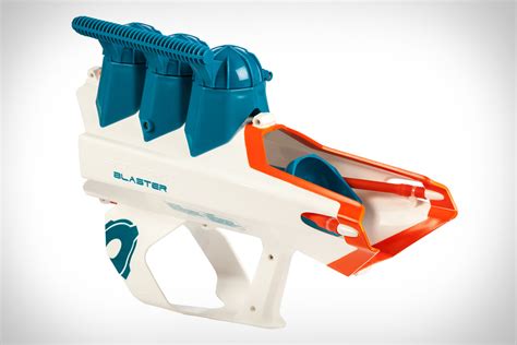 Arctic Force Snowball Blaster Uncrate