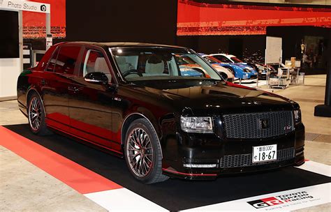 Turns Out Theres More Than One Toyota Century Grmn Carbuzz