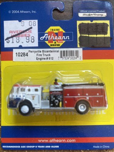 Athearn 10284 N Scale Ford C Canopy Cab Pumper Fire Truck Perryville