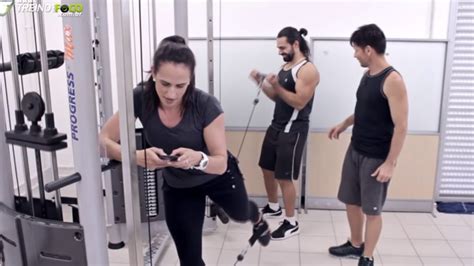 Mexer No Celular Durante O Treino Isso Pode Treino Em Foco Personal Trainer Musculação