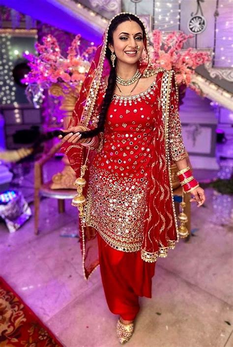 stunning punjabi hairstyles for the perfect sodi kudi punjabi bridal look fashion indian