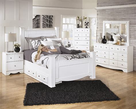Looking to maximize space in your apartment? Weeki Modern White Bedroom Set Special | Marjen of Chicago ...
