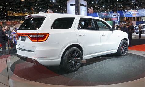 Dodge unleashes new 2018 dodge durango srt: Chicago Auto Show 2017: Dodge Durango SRT 2018, lujo ...