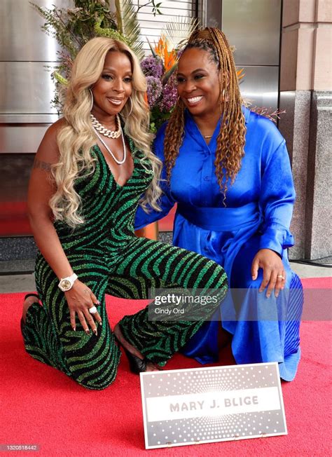 Mary J Blige And Apollo Theater Executive Producer Kamilah Forbes News Photo Getty Images