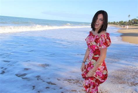Kelly Piquet Diz A Melhor Forma De Aproveitar A Praia De Caraíva Na
