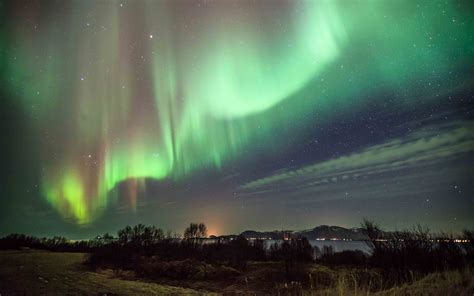 The Northern Lights To Shine Over Ireland And North America