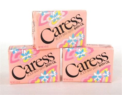 Caress Soap Bars And Box Pink Bathroom Bath Peach