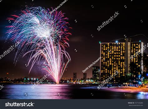Friday Night Fireworks Waikiki Hi Stock Photo 727143289 Shutterstock