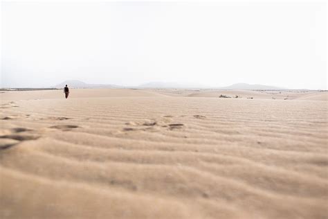 Hd Wallpaper Man Standing At Desert Soil Outdoors Sand Nature