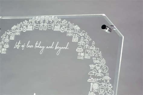 On Line Acrylic Laser Engraving Acrylic Display Design Production