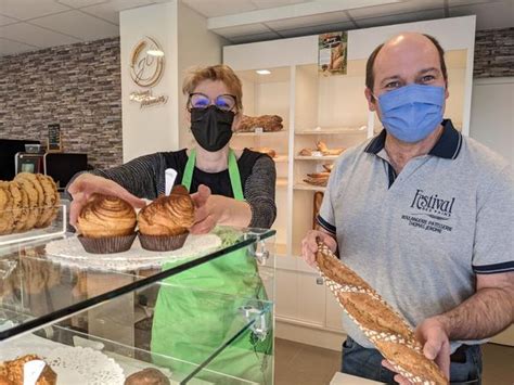 la boulangerie thomas a investi l ancienne supérette place jules ferry à yzeure allier pour