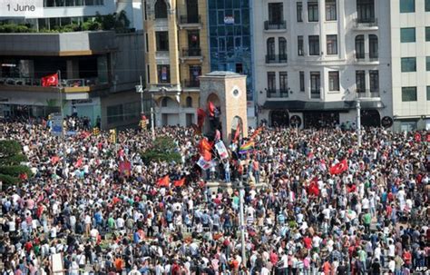 Turkey Protests Uneasy Calm In Istanbul S Taksim Square BBC News