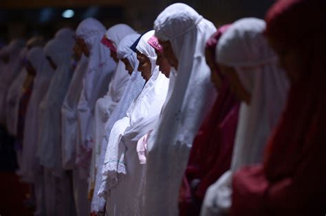 Muslims Around The World Mark The Start Of Ramadan